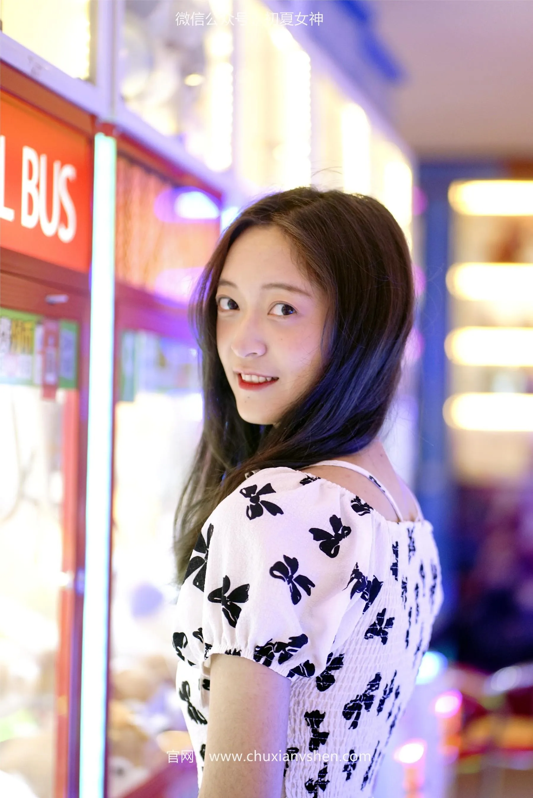 初夏女神 NO.072 依依 邻家女孩-商场篇 [88P]插图7